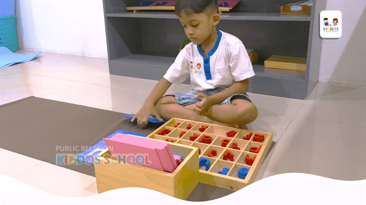 Pengunaan alas kerja pada lantai kiddos school